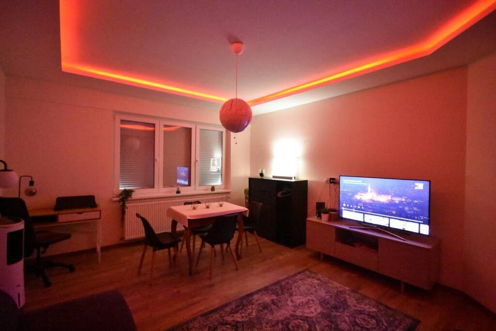 Renovated Stylish Flat At The Castle&Metro Διαμέρισμα Βουδαπέστη Εξωτερικό φωτογραφία